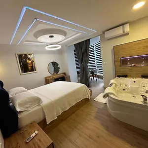  Appartement Deluxe In Center